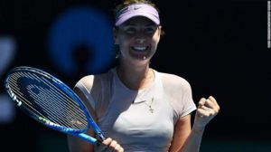 180116100736-sharapova-smile-exlarge-169
