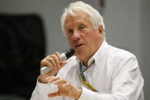 F1 mourns sudden death of race director Whiting