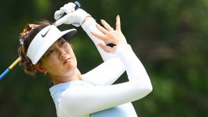 wie-wrist-injury-swing-hsbc